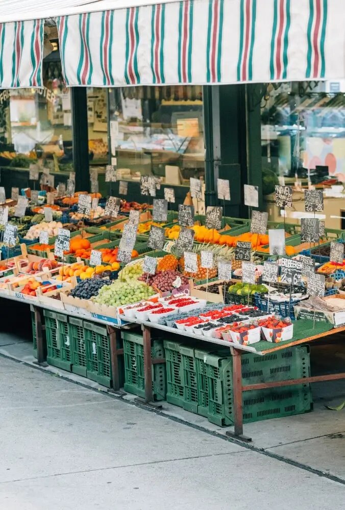 Wiens berühmtester Markt in Gehdistanz